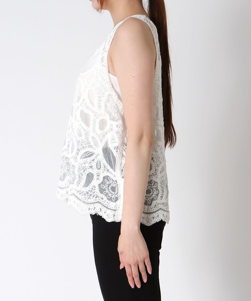 Jines（ジネス）の「刺繍2WAYタンク（ベスト・レディース・ブラック/ホワイト・38）」の5枚目の写真