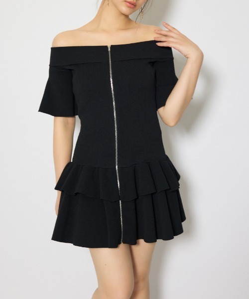 rienda(リエンダ)の「オフショルフロントジップニットミニワンピース 春服 夏服 半袖(ワンピース・レディース・ブラック/グレー/パープル・FREE)」の2枚目の写真