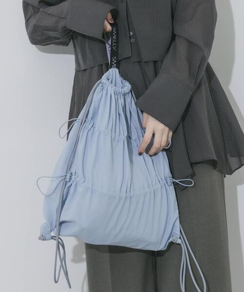 SMELLY（スメリー）の「ドロストギャザーナップサック（バックパック/リュック・レディース・ブラック/ライトブルー・-）」の7枚目の写真