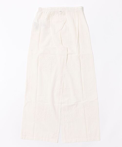 BILLABONG（ビラボン）の「BILLABONG/ビラボン ロングパンツ アイレット刺繍 セットアップ対応 BEACH LIVIN PANT BG01C721（その他パンツ・レディース・ホワイト・S）」の2枚目の写真