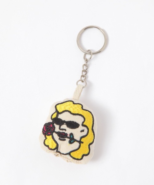 Super Mom】刺繍キーホルダー（キーホルダー）｜niko and