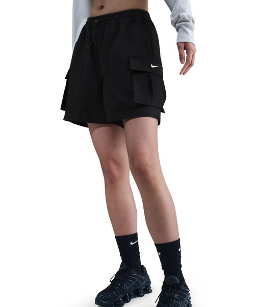 NIKE(ナイキ)の「ナイキ NIKE ナイキ NSW ストリート 5 カーゴ ショート(カーゴパンツ・レディース・ベージュ/ブラック・S/M/L)」の2枚目の写真