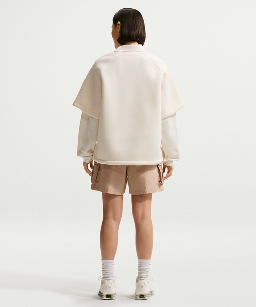 NIKE(ナイキ)の「ナイキ NIKE ナイキ NSW ストリート 5 カーゴ ショート(カーゴパンツ・レディース・ベージュ/ブラック・S/M/L)」の4枚目の写真