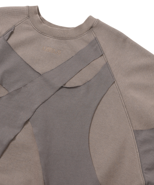 AJOBYAJO（アジョバイアジョ）の「Paneled Washed Sweatshirt [DUSTY BEIGE]（スウェット・メンズ・その他・LARGE/X-LARGE）」の4枚目の写真
