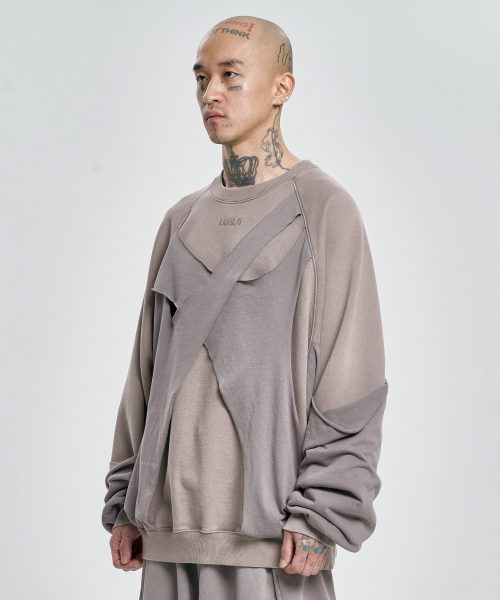 AJOBYAJO（アジョバイアジョ）の「Paneled Washed Sweatshirt [DUSTY BEIGE]（スウェット・メンズ・その他・LARGE/X-LARGE）」の8枚目の写真