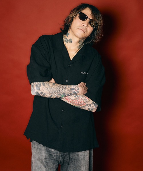 NineMicrophones(ナインマイクロフォンズ)の「OPEN COLLAR SHIRT(シャツ/ブラウス・メンズ・ブラック/イエロー・X-LARGE/LARGE/MEDIUM/SMALL)」の6枚目の写真