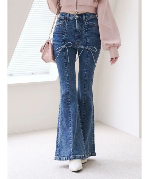 EATME（イートミー）の「ドロストリボンデニムパンツ（デニムパンツ・レディース・ライトブルー/ブラック/ブルー・SMALL/MEDIUM）」の3枚目の写真