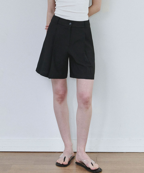 MALOUPE（マロップ）の「2213 リネンブレンドワンタック4部パンツ（ブラック）（その他パンツ・レディース・ブラック・26/28/30）」の4枚目の写真