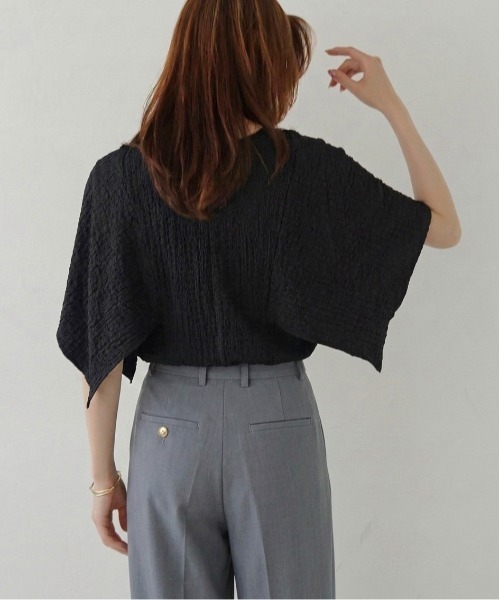 CLEIO（クレイオ）の「【CLEIO】ふくれジャガードケープスリーブプルオーバー BUBBLE JACQUARD CAPE SLEEVE PULLOVER（Tシャツ/カットソー・レディース・ブラック/ブラウン/アイボリー・FREE）」の6枚目の写真
