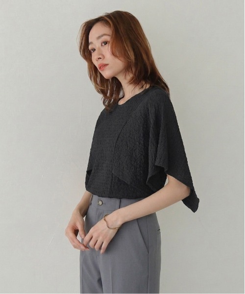 CLEIO（クレイオ）の「【CLEIO】ふくれジャガードケープスリーブプルオーバー BUBBLE JACQUARD CAPE SLEEVE PULLOVER（Tシャツ/カットソー・レディース・ブラック/ブラウン/アイボリー・FREE）」の5枚目の写真