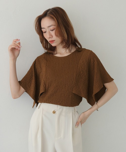 CLEIO（クレイオ）の「【CLEIO】ふくれジャガードケープスリーブプルオーバー BUBBLE JACQUARD CAPE SLEEVE PULLOVER（Tシャツ/カットソー・レディース・ブラック/ブラウン/アイボリー・FREE）」の21枚目の写真