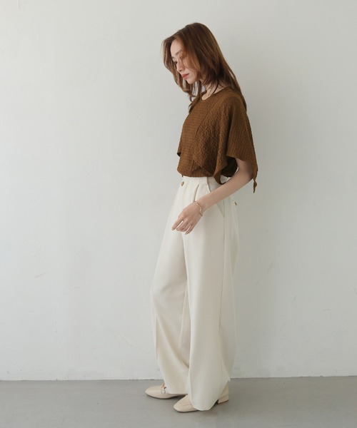 CLEIO（クレイオ）の「【CLEIO】ふくれジャガードケープスリーブプルオーバー BUBBLE JACQUARD CAPE SLEEVE PULLOVER（Tシャツ/カットソー・レディース・ブラック/ブラウン/アイボリー・FREE）」の12枚目の写真