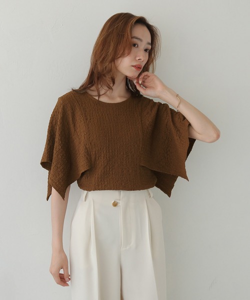 CLEIO（クレイオ）の「【CLEIO】ふくれジャガードケープスリーブプルオーバー BUBBLE JACQUARD CAPE SLEEVE PULLOVER（Tシャツ/カットソー・レディース・ブラック/ブラウン/アイボリー・FREE）」の19枚目の写真