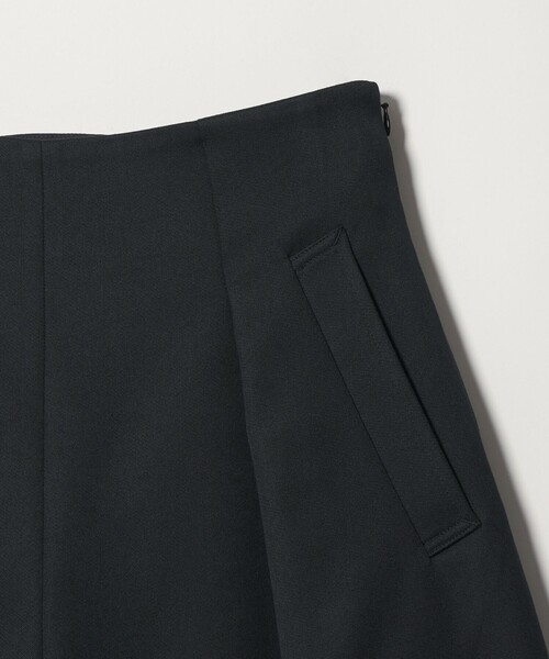EMMEL REFINES（エメルリファインズ）の「＜EMMEL REFINES＞EM タックポケット ショートパンツ（スラックス・レディース・ピンク/ブラック・M/S）」の22枚目の写真