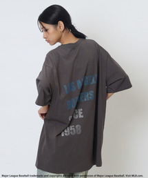 【MLB】Rhinestone-Embellished Tee