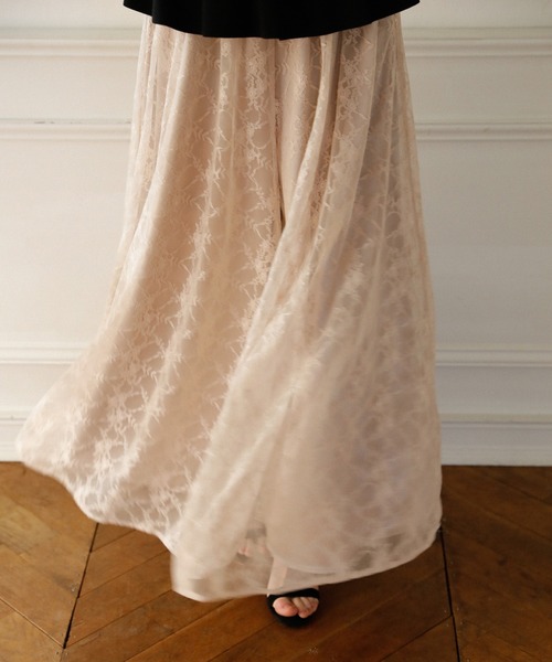 MIELI INVARIANT(ミエリインヴァリアント)の「Pomping Lace W Flare Pants(その他パンツ・レディース・ブラック/ベージュ/ホワイト系その他・SMALL/MEDIUM)」の20枚目の写真