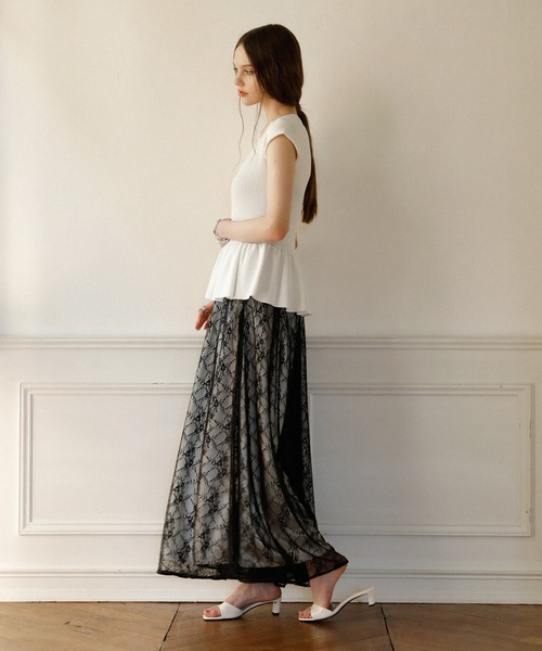 MIELI INVARIANT(ミエリインヴァリアント)の「Pomping Lace W Flare Pants(その他パンツ・レディース・ブラック/ベージュ/ホワイト系その他・SMALL/MEDIUM)」の22枚目の写真