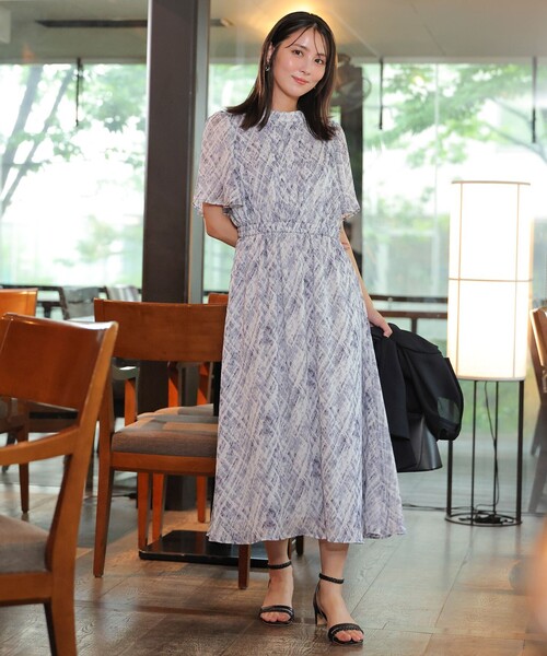 ANY SIS(エニィスィス)の「ダイヤ柄 ワンピース(ワンピース・レディース・ネイビー系3/ベージュ系3・X-LARGE)」の4枚目の写真