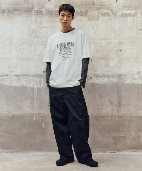 MINDBRIDGE(マインドブリッジ)の「ドゥグッド_グラフィックヴィンテージオーバーサイズ半袖Tシャツ(Tシャツ/カットソー・メンズ・ホワイト・100/105/95)」の5枚目の写真