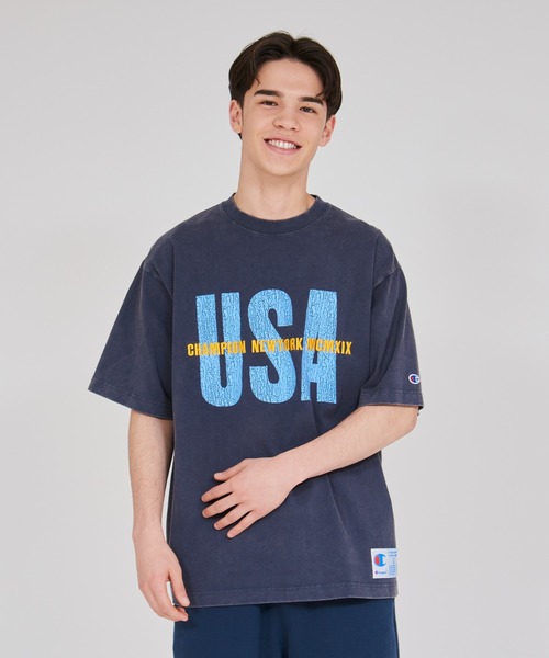 Champion(チャンピオン)の「【Champion/チャンピオン】メンズ アクションスタイル ショートスリーブTシャツ(Tシャツ/カットソー・メンズ・ライトパープル/ブラック/ネイビー/ライトブラウン・LARGE/X-LARGE/MEDIUM)」の1枚目の写真