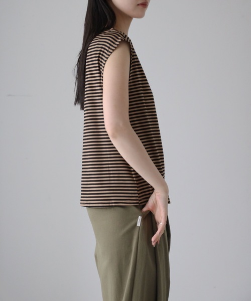 model164cm. 着用サイズ：FREE
