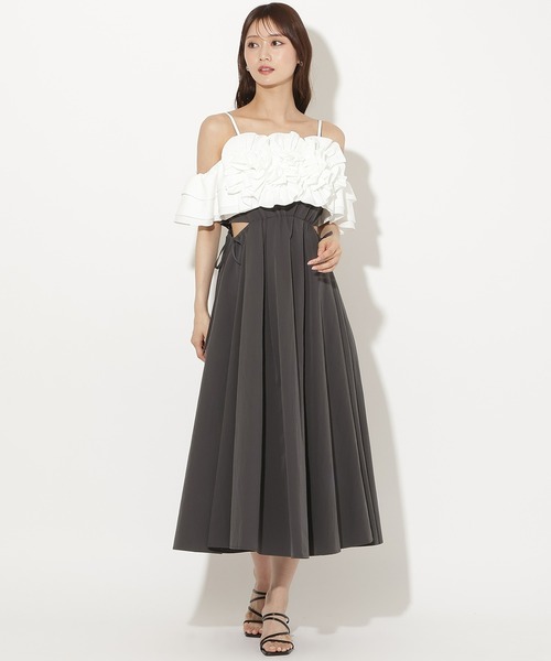 AND COUTURE（アンドクチュール）の「フリルブラウス×キャミワンピース（ワンピース・レディース・ブラウン/ブラック/チャコールグレー・FREE）」の3枚目の写真