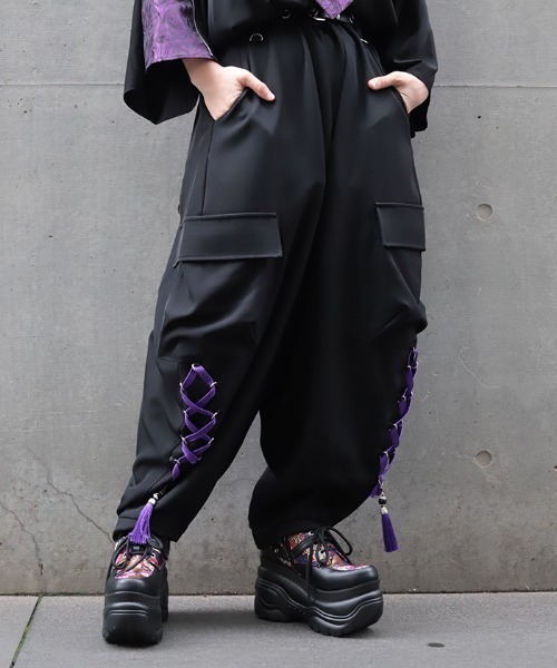 REZEN(リゼン)の「レースアップ×タッセルパンツ(その他パンツ・メンズ・ローズ/ブルーパープル/レッドパープル・MEDIUM/LARGE/SMALL)」の15枚目の写真