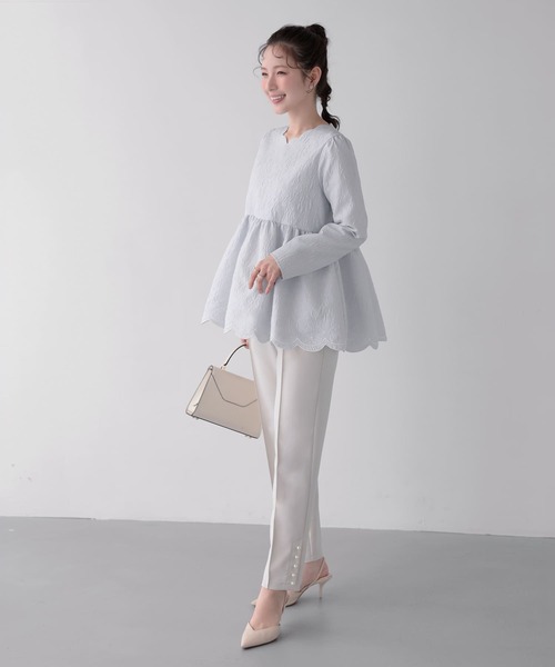 Fit more(フィットモア)の「裾ダブルスカラップ刺繍トップス(その他トップス・レディース・ホワイト/ライトブルー/ネイビー・FREE)」の5枚目の写真