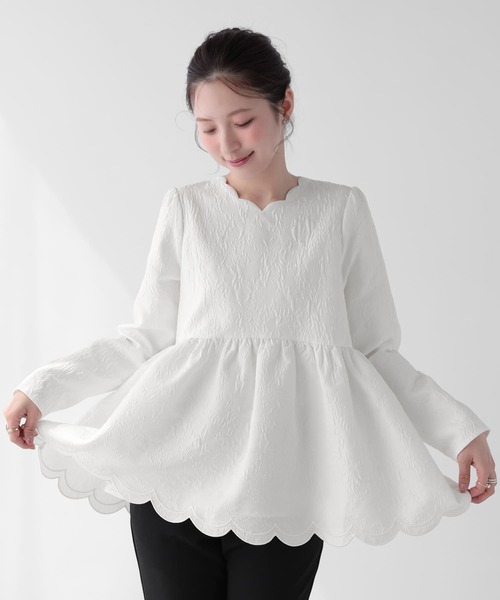 Fit more(フィットモア)の「裾ダブルスカラップ刺繍トップス(その他トップス・レディース・ホワイト/ライトブルー/ネイビー・FREE)」の7枚目の写真