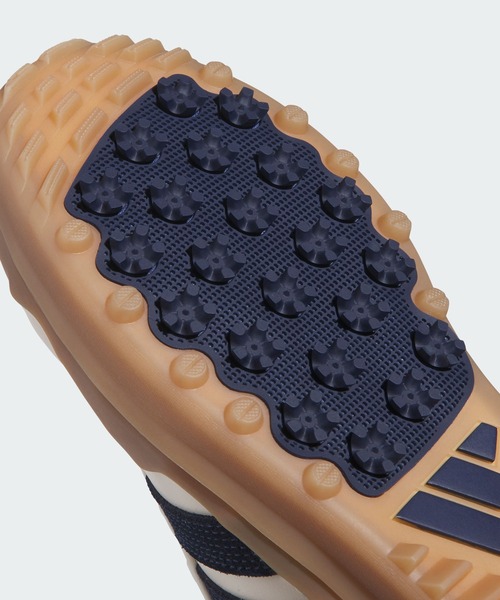 adidas（アディダス）の「レトロクロス GRIPMORE スパイクレス ゴルフ / RETROCROSS GRIPMORE SPIKELESS GOLF【adidas Golf/アディダスゴルフ】（スニーカー・メンズ・ホワイト×ブルー・24.5cm/25.5cm/26.5cm/27.5cm/28.5cm/25.0cm/26.0cm/27.0cm/28.0cm/29.0cm）」の7枚目の写真