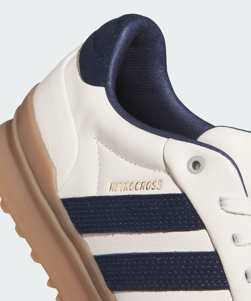 adidas（アディダス）の「レトロクロス GRIPMORE スパイクレス ゴルフ / RETROCROSS GRIPMORE SPIKELESS GOLF【adidas Golf/アディダスゴルフ】（スニーカー・メンズ・ホワイト×ブルー・24.5cm/25.5cm/26.5cm/27.5cm/28.5cm/25.0cm/26.0cm/27.0cm/28.0cm/29.0cm）」の8枚目の写真