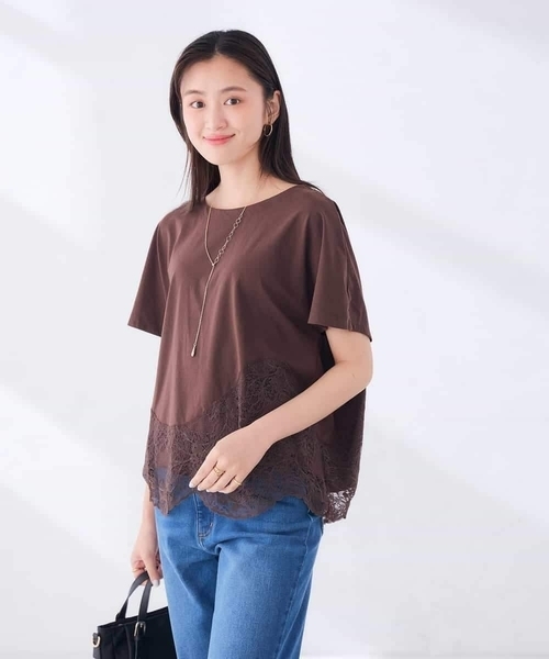 a.v.v（アーヴェヴェ）の「ウェーブレースヘムTシャツ（Tシャツ/カットソー・レディース・ブラウン/ブラック/ホワイト・39）」の5枚目の写真