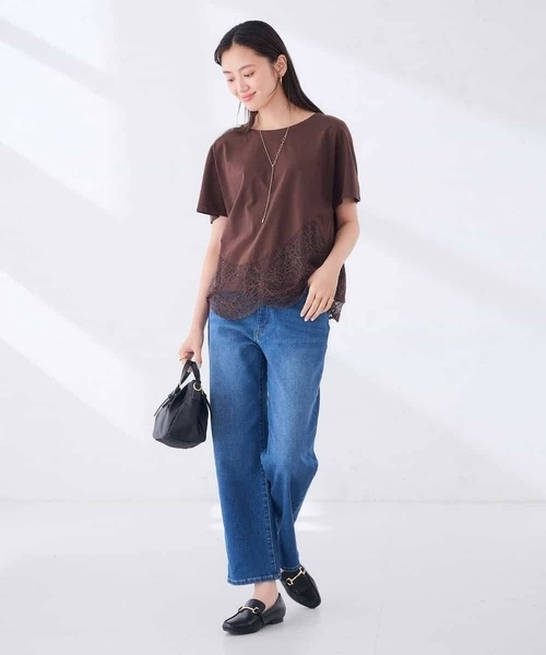 a.v.v（アーヴェヴェ）の「ウェーブレースヘムTシャツ（Tシャツ/カットソー・レディース・ブラウン/ブラック/ホワイト・39）」の8枚目の写真