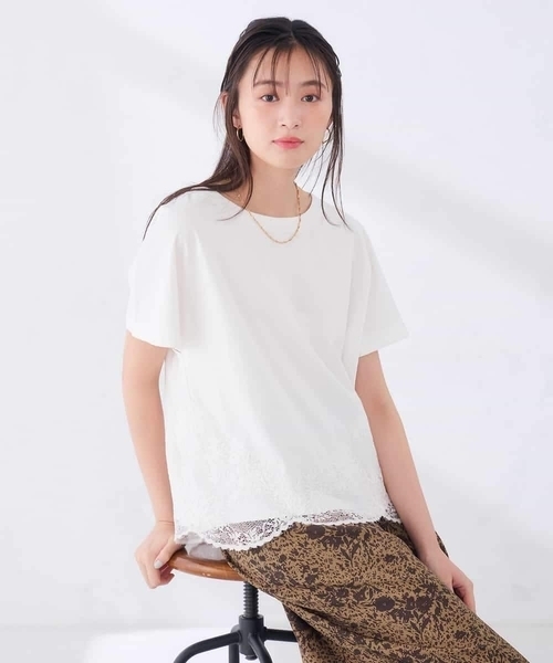 a.v.v（アーヴェヴェ）の「ウェーブレースヘムTシャツ（Tシャツ/カットソー・レディース・ブラウン/ブラック/ホワイト・39）」の9枚目の写真