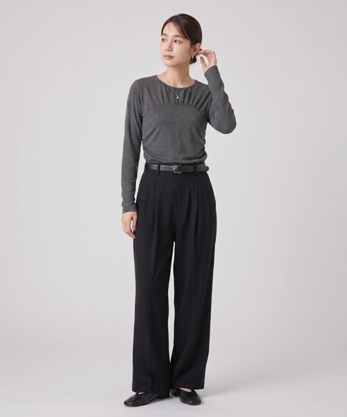 Nunc.（ヌンク）の「裏起毛ギャザー切替プルオーバー（Tシャツ/カットソー・レディース・チャコールグレー/杢グレー/ブラック/オフホワイト・FREE）」の11枚目の写真