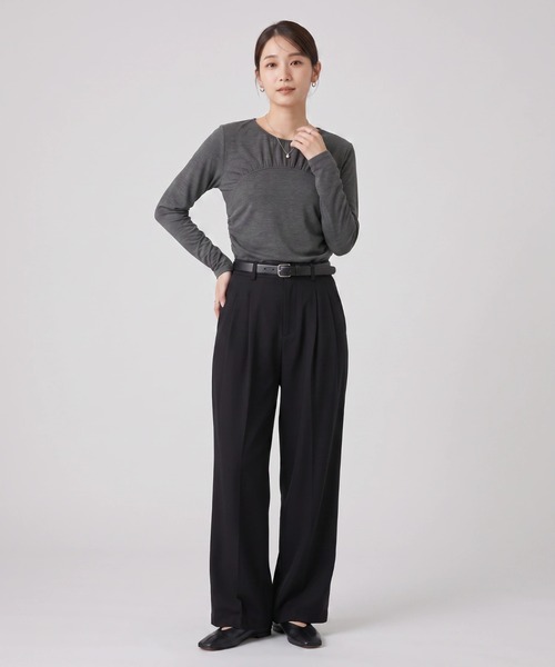 Nunc.（ヌンク）の「裏起毛ギャザー切替プルオーバー（Tシャツ/カットソー・レディース・チャコールグレー/杢グレー/ブラック/オフホワイト・FREE）」の12枚目の写真