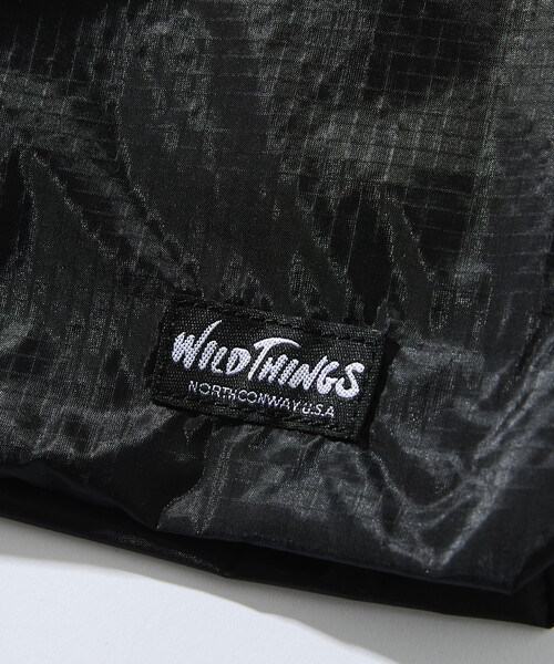 WILD THINGS(ワイルドシングス)の「限定展開 WILD THINGS/ワイルドシングス 別注PACKABLE LARGE SHOULDER BAG(ショルダーバッグ・メンズ・オリーブ/チャコールグレー/ブラック・フリ-)」の6枚目の写真