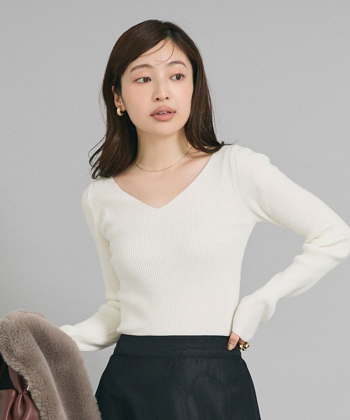 coca(coca)(コカ)の「軽量Vネックニット【西山茉希様着用】(ニット/セーター・レディース・グレー/カーキ/アイボリー/ブラック/ライトピンク・S/M/L)」の12枚目の写真