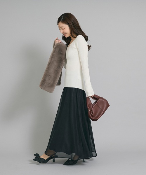 coca(coca)(コカ)の「軽量Vネックニット【西山茉希様着用】(ニット/セーター・レディース・グレー/カーキ/アイボリー/ブラック/ライトピンク・S/M/L)」の13枚目の写真