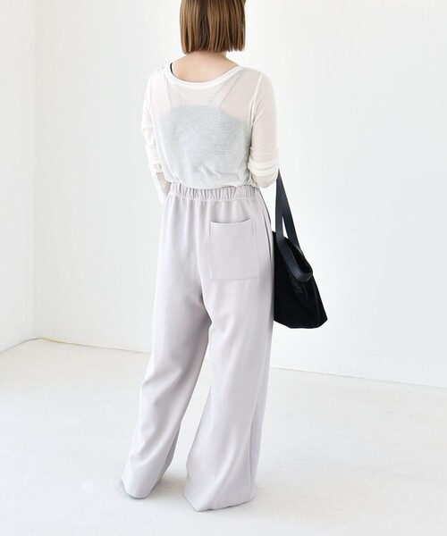 quaranciel(カランシエル)の「quaranciel:〈洗濯機可能〉カットジョーゼット ピンタック イージー ワイド パンツ(その他パンツ・レディース・ネイビー/ライトグレー・ONE SIZE)」の16枚目の写真