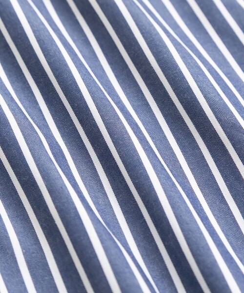 BROOKS BROTHERS(ブルックスブラザーズ)の「コットン ドロップショルダー ストライプ ショートスリーブシャツ Classic Fit(シャツ/ブラウス・レディース・ホワイト×ネイビー・SMALL/X-SMALL)」の3枚目の写真