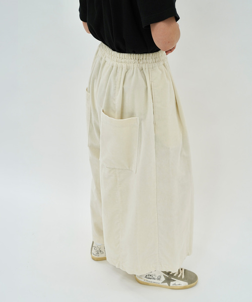 JOURNAL STANDARD LUXE(ジャーナルスタンダード ラックス)の「ベロア tuck easy wideパンツ(その他パンツ・レディース・ホワイト×ホワイト・FREE)」の6枚目の写真
