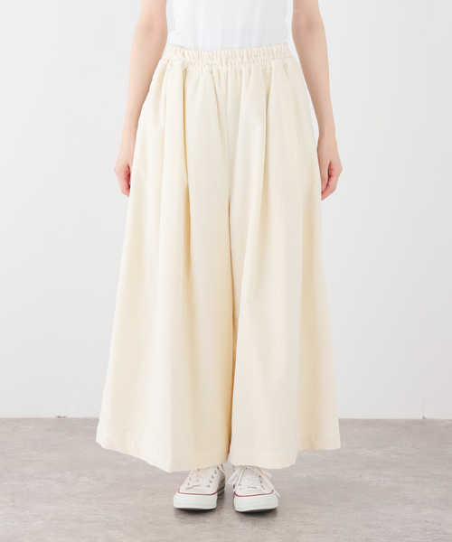 JOURNAL STANDARD LUXE(ジャーナルスタンダード ラックス)の「ベロア tuck easy wideパンツ(その他パンツ・レディース・ホワイト×ホワイト・FREE)」の7枚目の写真