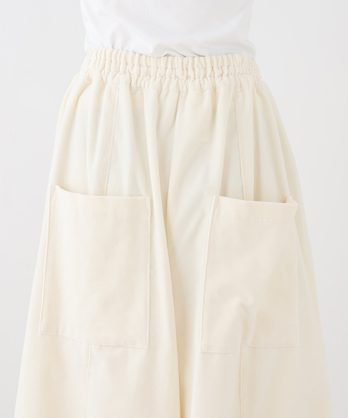 JOURNAL STANDARD LUXE(ジャーナルスタンダード ラックス)の「ベロア tuck easy wideパンツ(その他パンツ・レディース・ホワイト×ホワイト・FREE)」の10枚目の写真