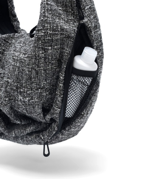 Cote&Ciel（コートエシエル）の「【cote&ciel/コートエシエル】 Hyco S Tweed Black & Cream / ショルダーバッグ（ショルダーバッグ・メンズ・グレー×ホワイト・FREE）」の13枚目の写真