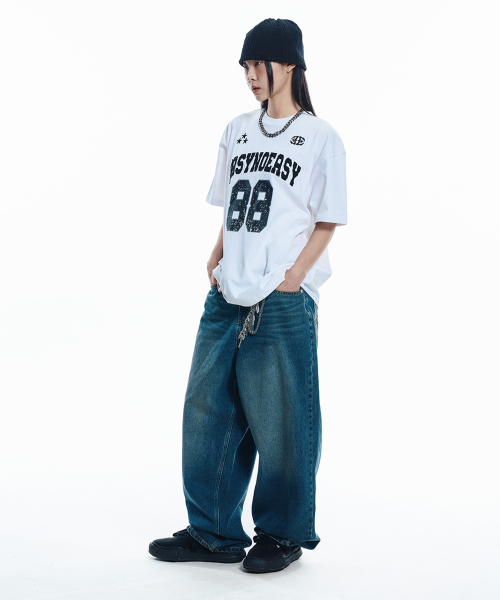 EASY NO EASY（イージーノーイージー）の「レタリングワイドデニムパンツ - ディープブルー（デニムパンツ・レディース・その他・1/2/3）」の4枚目の写真