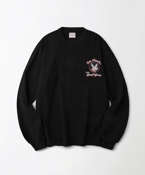 OUTSTANDING(アウトスタンディング)の「MIL SERIES LONG SLEEVE(BOMB GROUP)_BLACK(Tシャツ/カットソー・メンズ・その他・X-LARGE/MEDIUM/LARGE)」の2枚目の写真