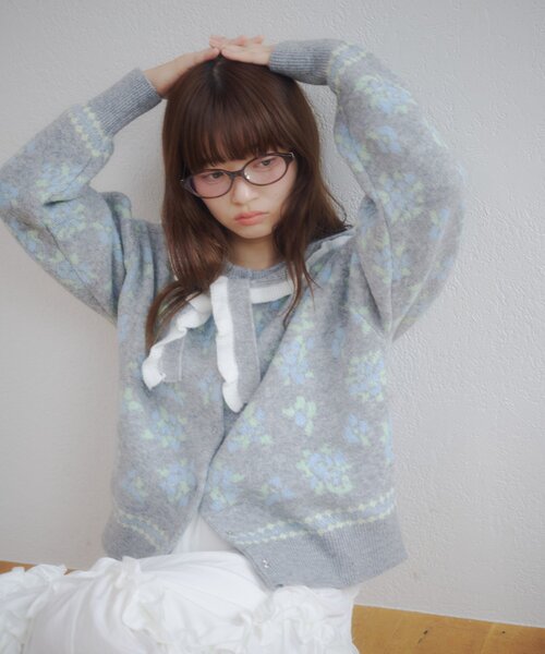 DISCOAT(ディスコート)の「【umm.】スカーフ付き花柄カーディガン(カーディガン/ボレロ・レディース・アイボリー/グレー/イエロー・FREE)」の19枚目の写真
