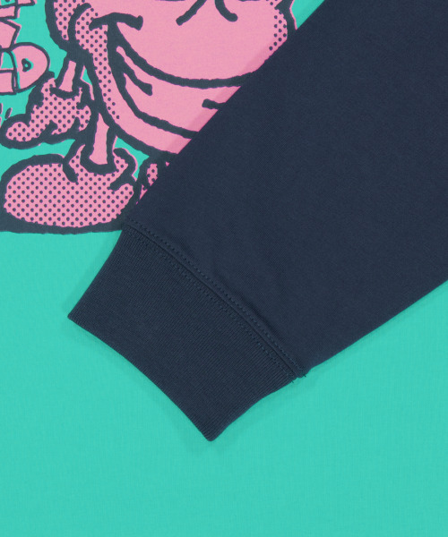 WKNDRS(ウィーキャンドース)の「BOMB RAGLAN LS Tシャツ (ネイビー)(Tシャツ/カットソー・レディース・その他・SMALL/MEDIUM/LARGE/X-LARGE)」の4枚目の写真