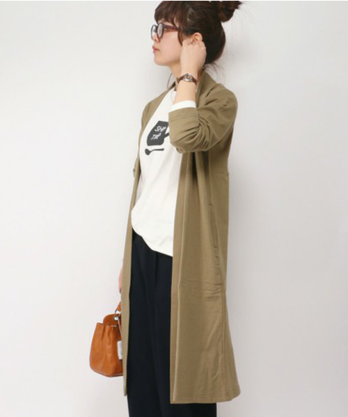 LBC（エルビーシー）の「om コットン裏毛トッパー（カーディガン/ボレロ・レディース・ネイビー/オリーブ/オフホワイト・LARGE/MEDIUM）」の2枚目の写真